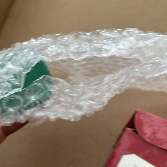 Hallmark “Waitin’ on Santa” Winnie the Pooh Keepsake ornament ©️Disney 1997 - Picture 14 of 15